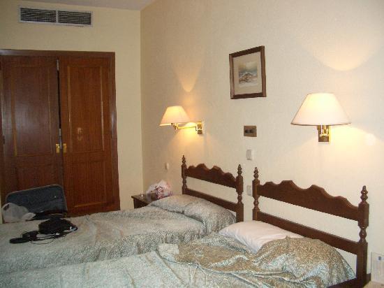 Hotel Al-Mar à Algésiras Extérieur photo